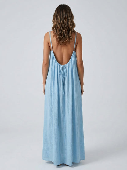 La robe dos nu qui fait tourner les têtes…